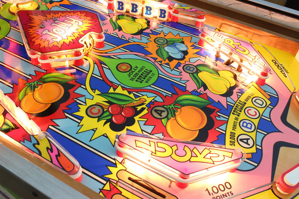 Lucky Fruit pinball machine