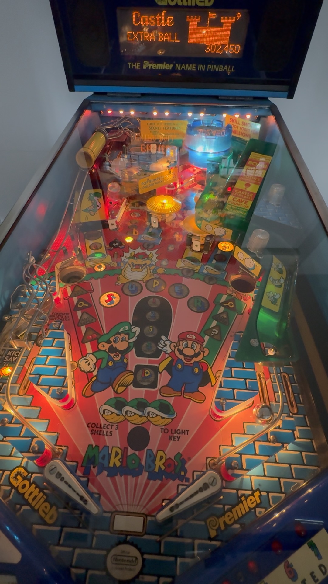Super Mario Bros pinball machine
